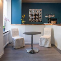 Restaurant gastronomique à Soisy sur Seine par AT DECO
