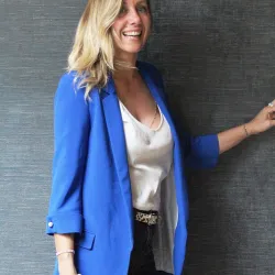 Julie BIEREL est Décorateur et Architecte d'intérieur à Montluçon, Allier Julie BIEREL est Décorateur et Architecte d'intérieur à Montluçon, Allier