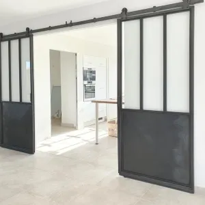 Vignette Porte coulissante atelier sur mesure