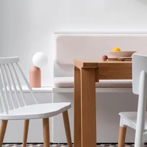 Vignette Jeux de matières • coin repas cosy sur jardin  • Photo : @sabine_serrad