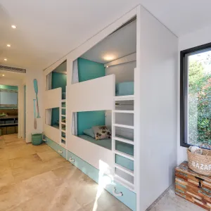 Vignette Création de lits superposés sur mesure dortoir