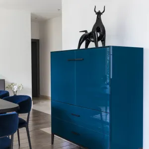 Vignette Détail du Buffet bleu dans la salle à manger