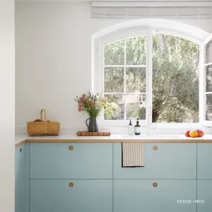 Vignette Décoration d'une maison à Éguilles