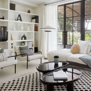Vignette Décoration d'une maison à Éguilles