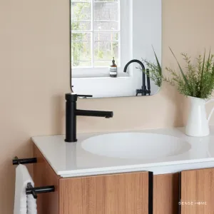 Vignette Décoration d'une maison à Éguilles
