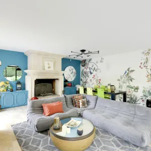 Vignette le salon fleuri avec son panoramique