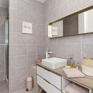 Vignette Salle de bain rose poudre spécial filles