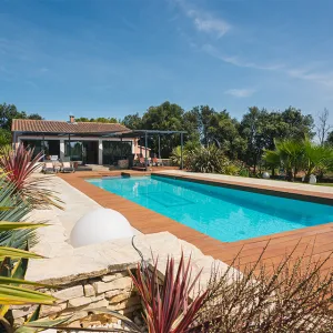 Vignette Rénovation de la piscine et des ses alentours paysager