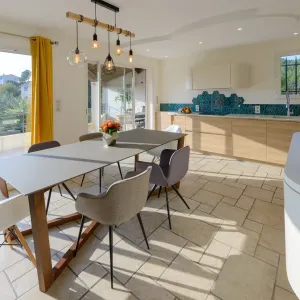 Vignette Salle à manger ouverture terrasse et faux plafond cuisine