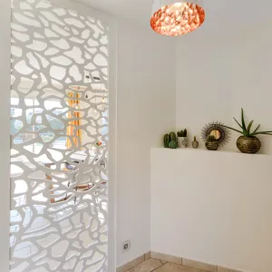 Vignette Entrée plus lumineuse et ouverture sur la pièce à vivre avec Moucharabieh