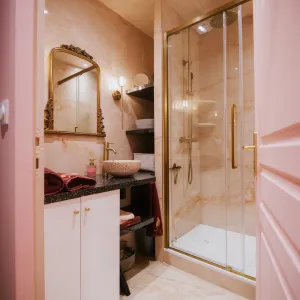 Vignette Conception salle de bain luxe et élégante by Lydie Pineau à Saumur (49)