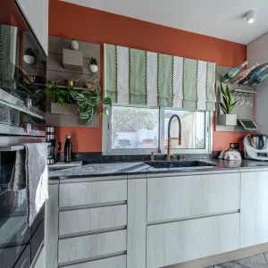 Vignette Rénovation d’une pièce à vivre à Bages : volumes, lumière et caractère