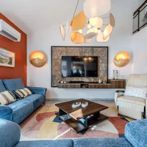 Vignette Rénovation d’une pièce à vivre à Bages : volumes, lumière et caractère