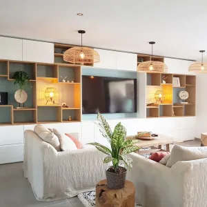 Vignette Rénovation pièce de vie, cuisine, salon, salle à manger, entrée, arrière cuisine et cuisine d'été, villa Garéoult Var