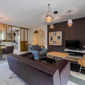 Vignette Rénovation et agencement pièces de jour d'une maison à Le Boulou