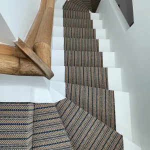 Vignette L 'escalier et sa jolie rampe