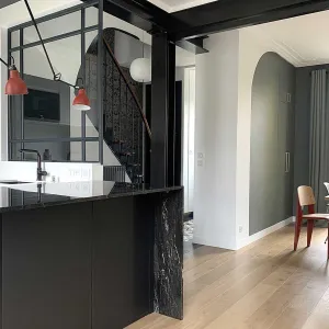 Vignette Détail de la verrière et du plan de travail en granit