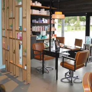 Vignette espace vente salon de coiffure au cap ferret