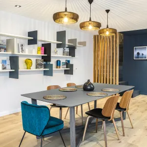 Vignette Une salle à manger moderne et épurée